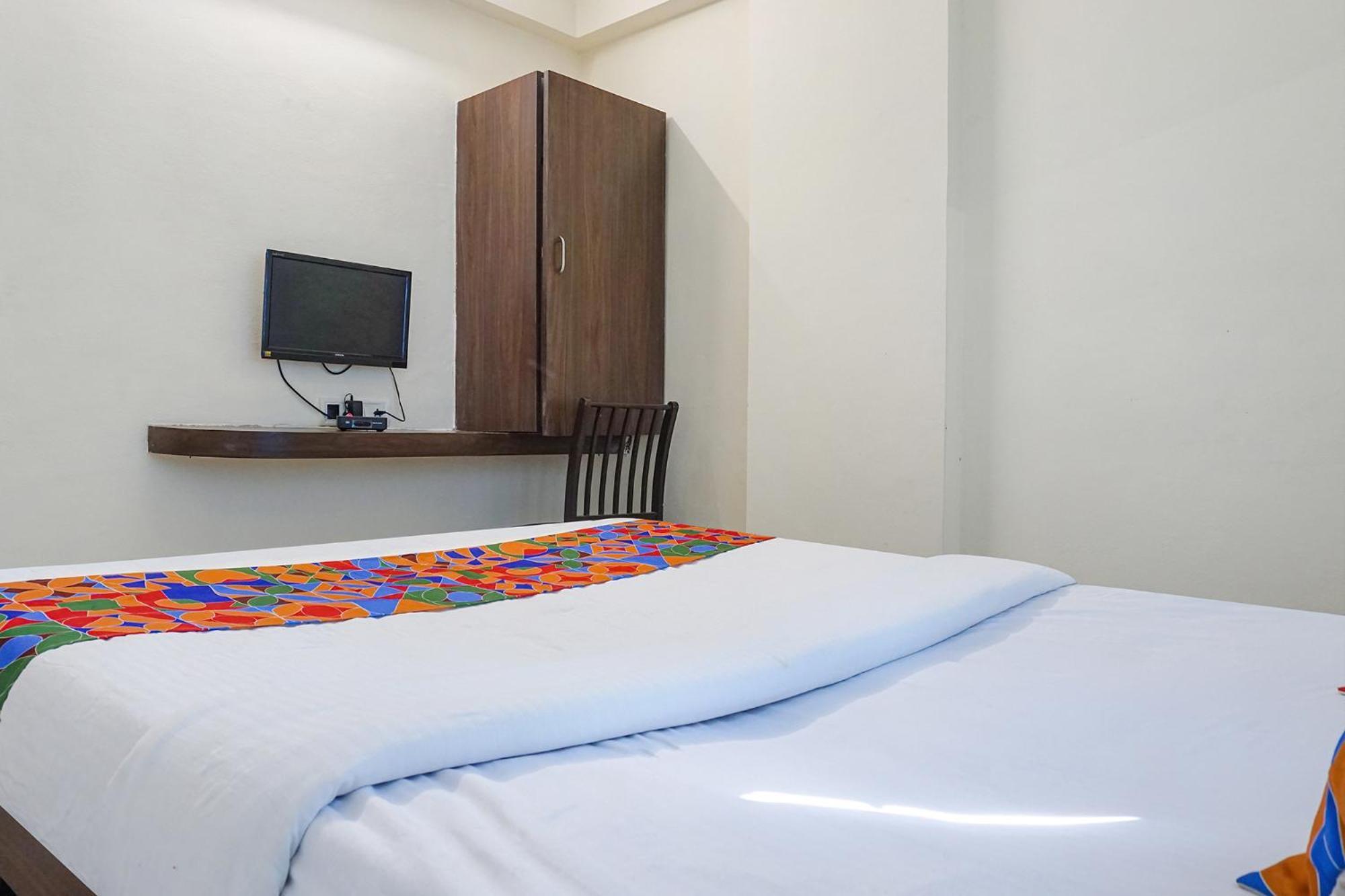 Fabhotel Gokul Lodge Gorhe Khurd Ngoại thất bức ảnh